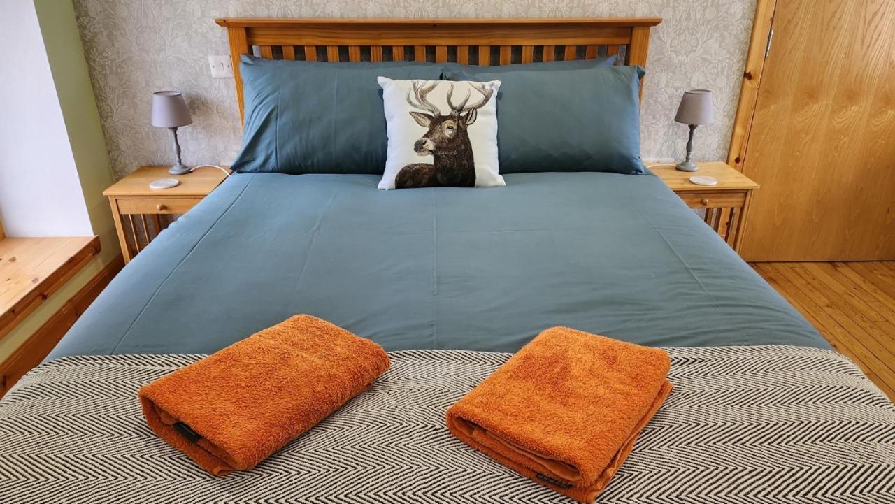 Inchnadamph Explorers Lodge Dış mekan fotoğraf
