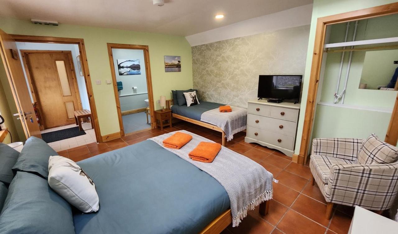 Inchnadamph Explorers Lodge Dış mekan fotoğraf